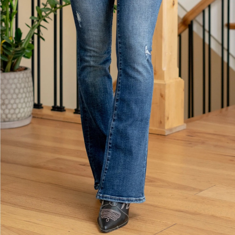 Stylish Blue Boot Cut Jeans for Women